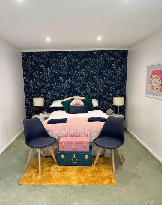 Centre Of Town House 3 Bedrooms Sleeps 5 And Infant Free Onsite Parking 2 Cars King's Lynn Esterno foto